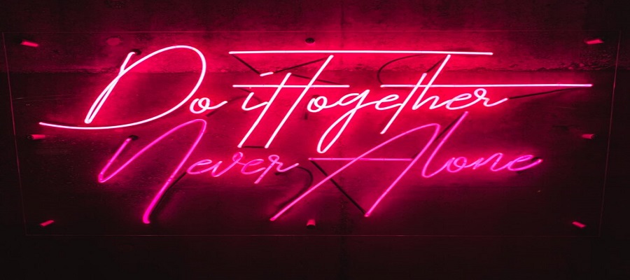 Discover Unbeatable Prices On Neon Lights!